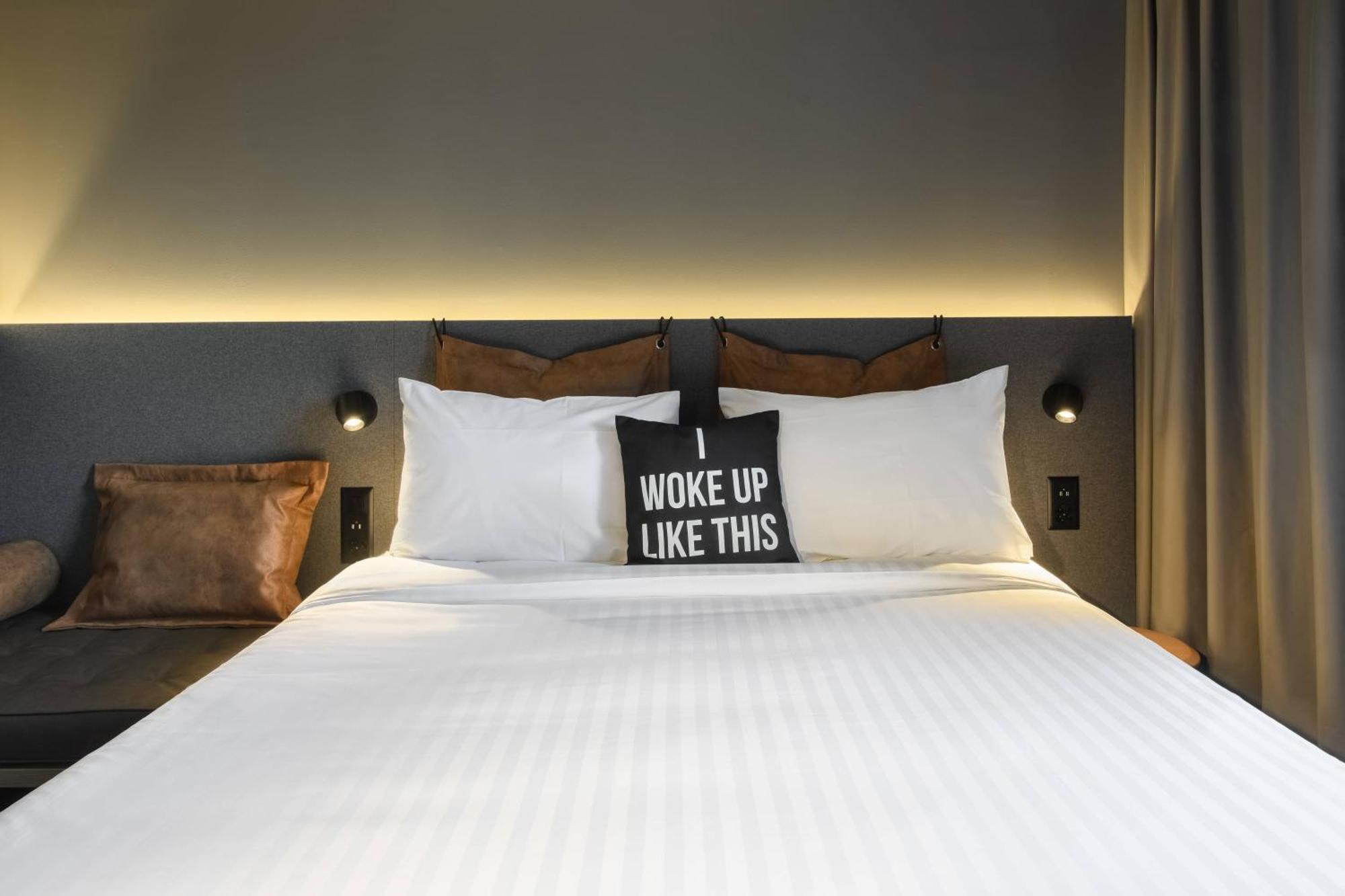 Moxy Sion Hotel Exterior foto
